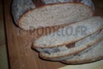 Pain au seigle, miel et 4 épices
